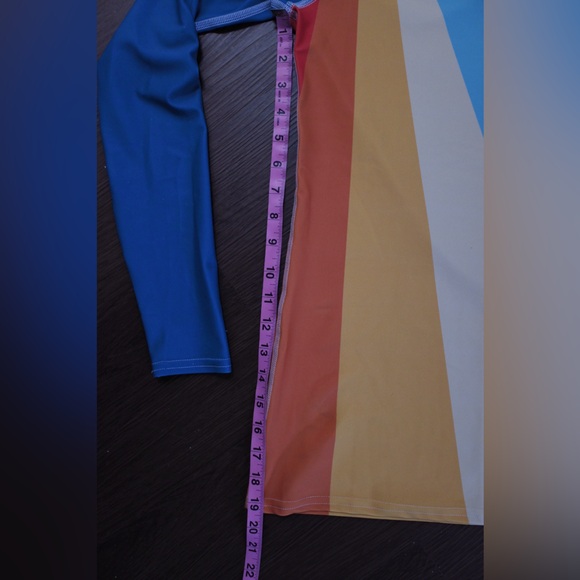 Rainbow Rash Guard - Picture 4 of 5